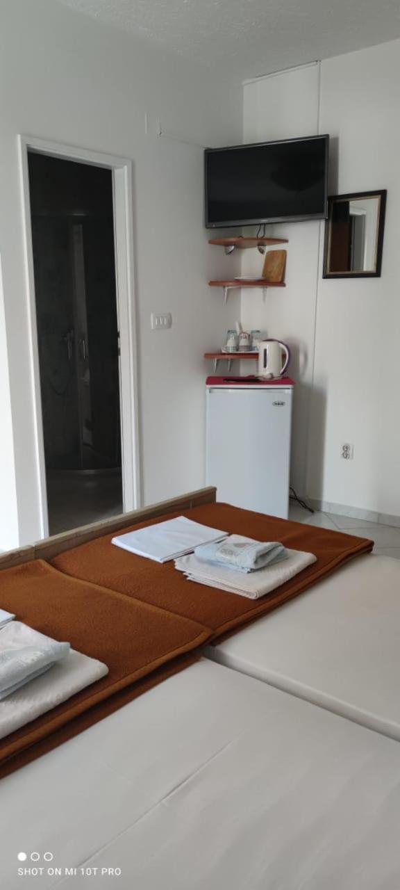 Hotel House Irena à Budva Extérieur photo