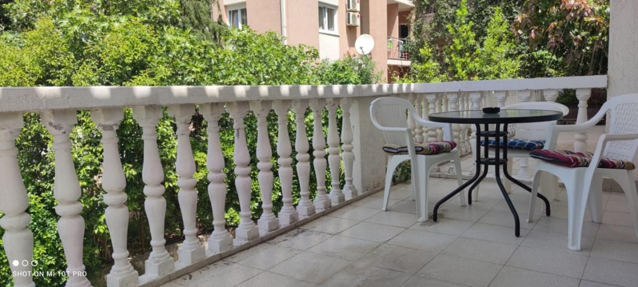 Hotel House Irena à Budva Extérieur photo